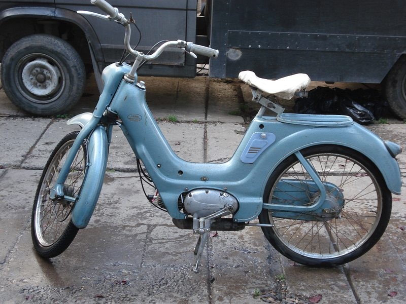 jawa 551